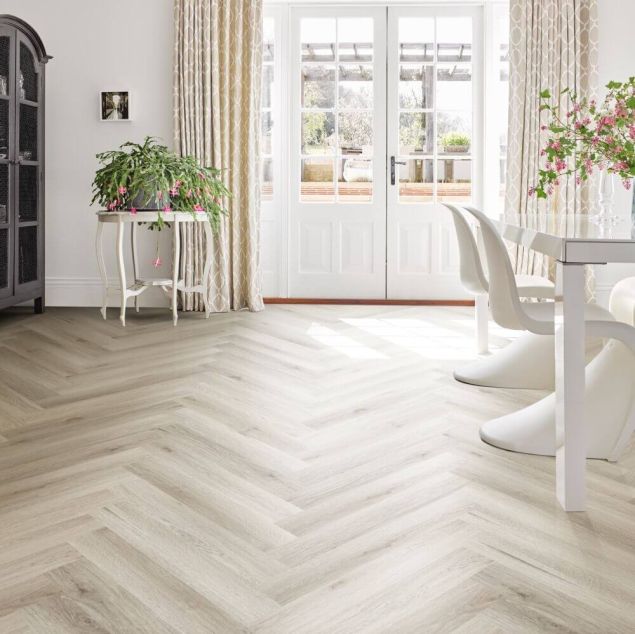 Style Herringbone Arc